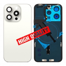 Tapa trasera con soporte y NFC tallada en frío integrado para iPhone 15 Pro blanca